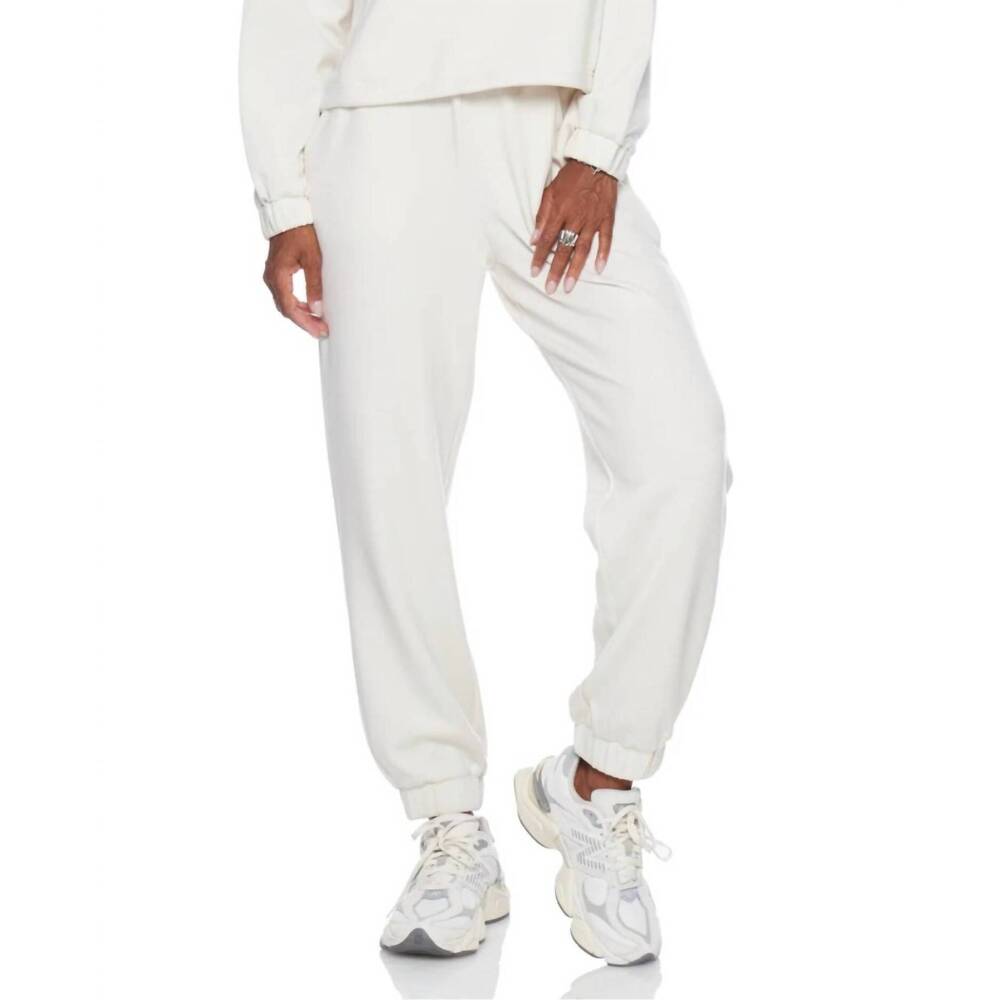 NEW WITHBLACK slalba jogger pant in cream